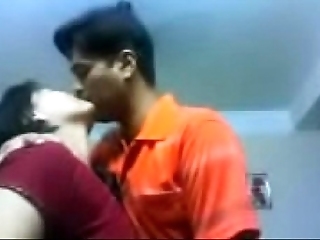 Amateur Indian Strengthen Kiss Sensually Settle Up